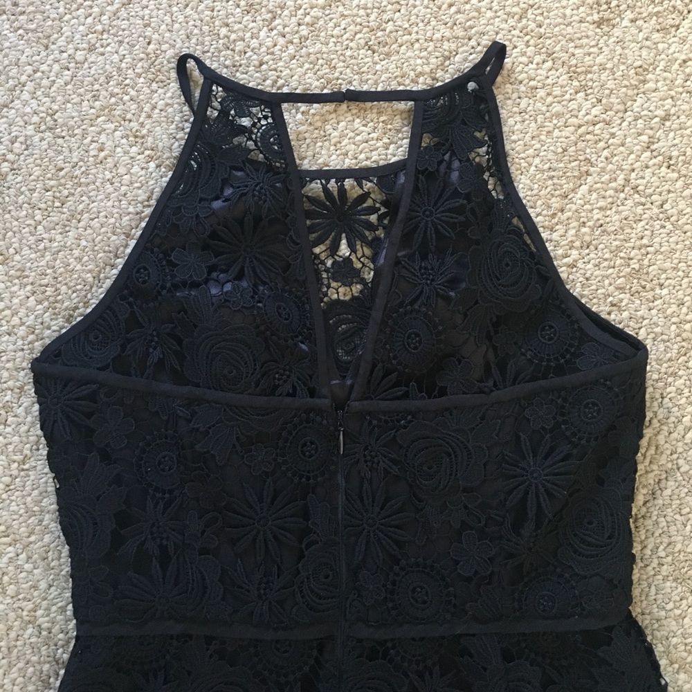 White House black market floral eyelit dress Dress Size 4